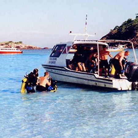 Coral Redang Island Resort Экстерьер фото